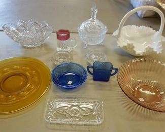 1044	LOT OF 11 PCS CLEAR, MILK AND DEPRESSION GLASS
