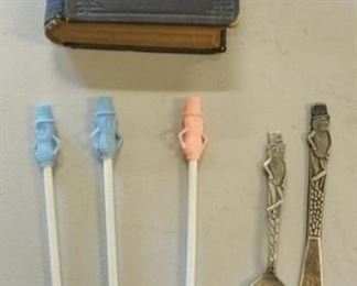 1047	LOT OF MR PEANUT STIRRERS AND SPOON AND KNIFE AND PEN. LEGISLATIVE DIRECTORY 1875
