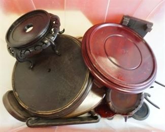 1079	BOX LOT OF WOOD STANDS
