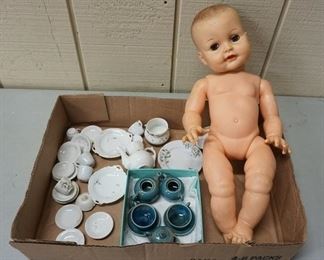 1116	LOT CHILDRENS CHINA AND A DOLL
