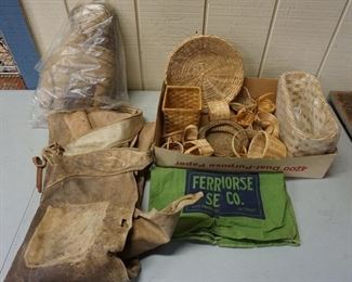 1118	LOT W/MINI BASKETS, HIDE, ETC
