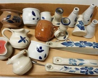 1161	LARGE LOT OF COLONIAL WILLIAMSBURG POTTERY
