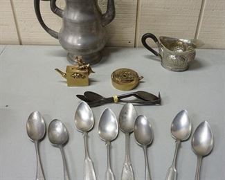 1162	ANTIQUE PEWTER COFFEE POT, 2 MINI BRASS ASIAN TEAPOTS, 3 EARLY APOTHECARY SPOONS, AN ANTIQUE CREAMER W/WOODEN HANDLE & 8 TABLESPOONS
