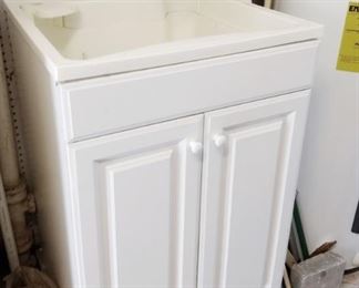 LAUNDRY SINK / SPRAYER FAUCET / CABINET BASE