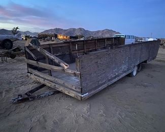 72: 	

21’ Dual Axle Trailer
21’ Dual Axle Trailer