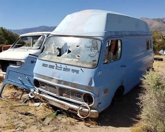 936: 	

Chevy Van with V8
VIN: GE159P703964
