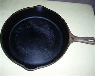 Wagner Cast iron pan