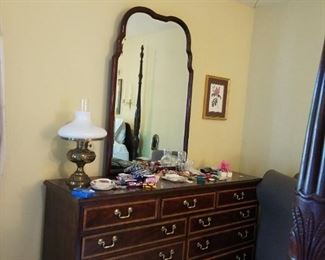 Solid wood triple dresser with mirror