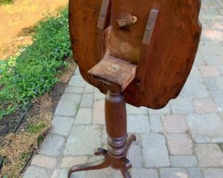 Fold top pedestal table $40
