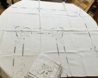 Italian table clothe & napkins