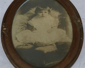 Lot# 79 - Antique Picture of Little girl