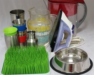 Lot# 93 - Group of assorted household items