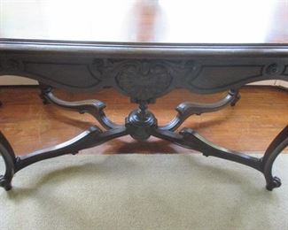Beautiful Sofa/Accent Table Great For Any Room 