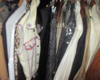 Vintage & Better Clothing ~ Women's Shoes 7 +