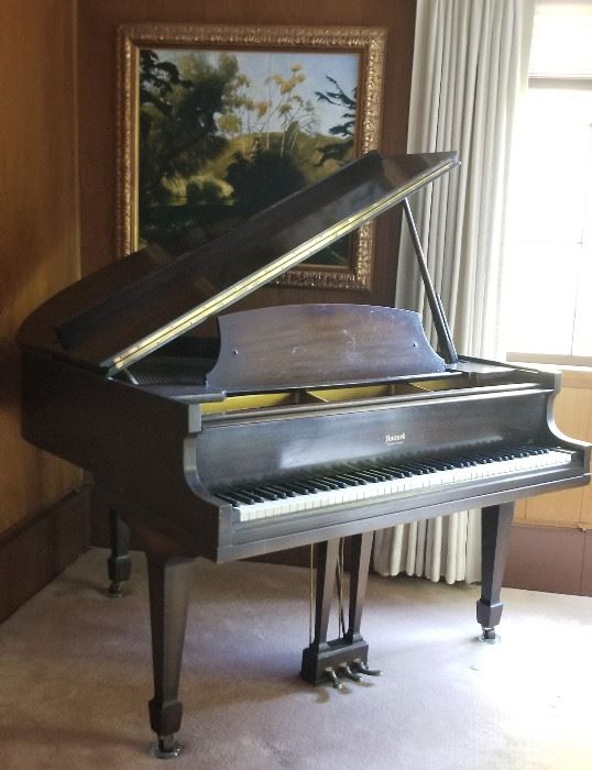 Howard piano overall
