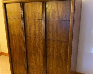 Henredon bedroom set