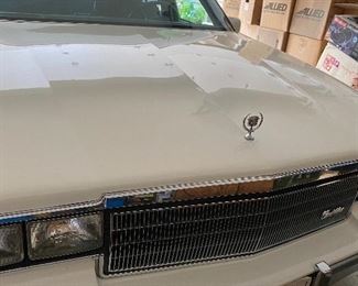 1986 Fleetwood Cadillac - excellent condition, very clean, no rust, runs well. 134,000miles
Asking price $7500