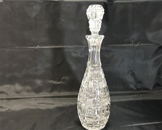 16. 15 Elegant Lead Crystal Decanter wStopper