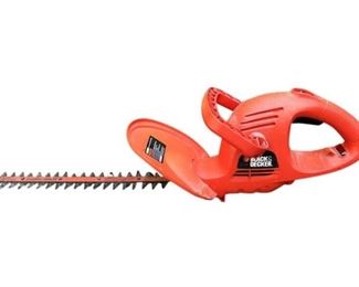 55. Black Decker 17 Electric Hedger