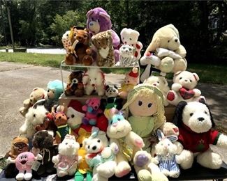 113. Large Assortment Stuffed Toys