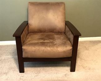 189. Brown Upholstered Chair, Cherry Mahogany Finish