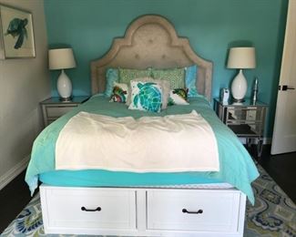 Bedroom set with bed frame storage drawers 