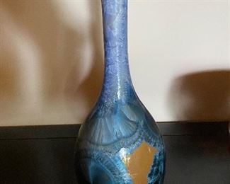 Crystalline vase