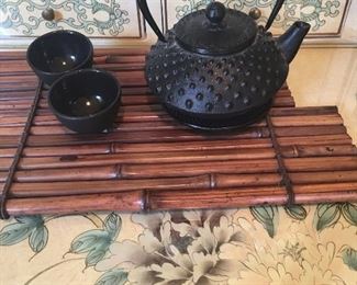 Black Hobnail Tea Set $20