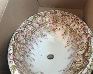 $600 Kohler Briar Rose Sink
