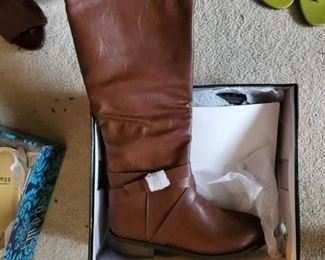 Boots size 8.5