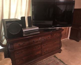 electronics and more furniture