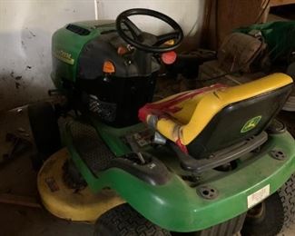 Nothing works like a Deere.  Especially this.  Cause it's a Deere.  And it works.  If that wasn't clear.