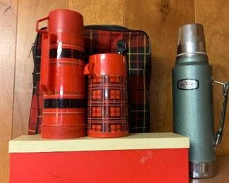 It's mommy thermos and baby thermos....and mommy's friend Stanley thermos, who started coming around a lot more since daddy thermos went away.