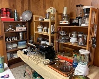 Lots of super old appliances