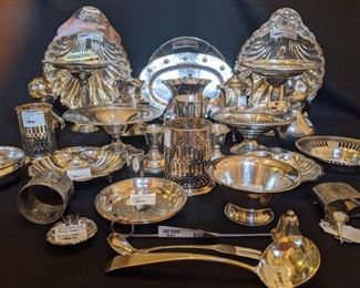 Nice collection of small sterling silver items.