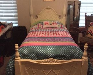New condition twin princess bed set.