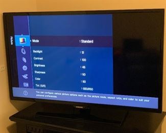Samsung 40IN LED HDTV TV UN40EH6000F	24X36.5X9in (width at base)	HxWxD	AH160