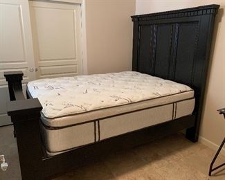 Ashley Furniture Cavallino Black wood Queen Bed	73x65x93in mattress height: 34in	HxWxD	AH164