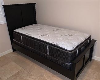 #2 Ashley Furniture Black Twin Bed	53x43x79in	HxWxD	AH171