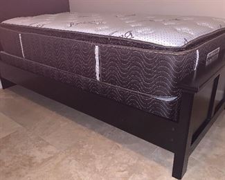 #2 Ashley Furniture Black Twin Bed	53x43x79in	HxWxD	AH171