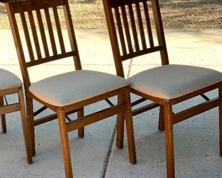 4pc Stakmore Harwood Folding Chairs	34x17x20in seat Height 18.5in	HxWxD	AH172