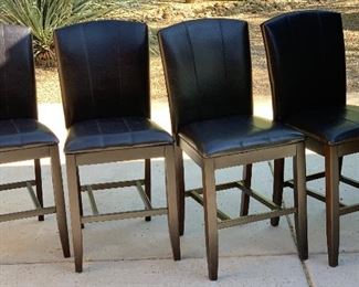 4pc Ashley Furniture Naomi 24in Faux Leather Counter Height Chairs	40x19x22in seat height: 24in	HxWxD	AH173