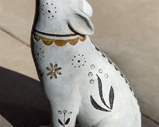 Southwest Howling Coyote Ceramic Decor	28x115x9in	HxWxD	AH175