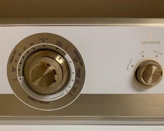 DAH324 Maytag Electric Dryer Front Load RONTMED5707TQ0