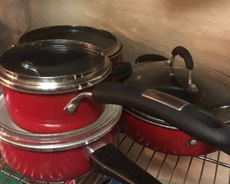 Cuisinart pots and pan set