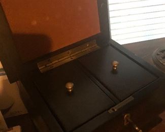 jewelry box