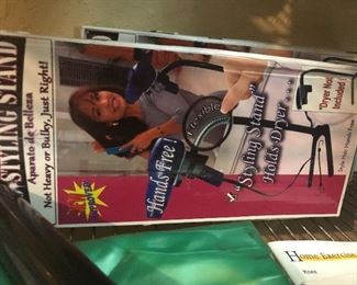 Hands free hair drying