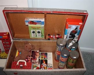 Vintage Toy box, vintage toys