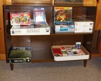Short bookcase, board games/playing cards
