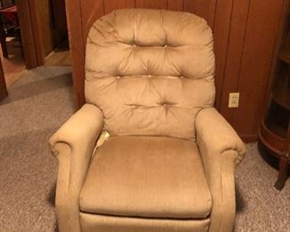 Electric Lift Chair. In good Condition. $50 Can't beat this  price nowhere! If your 20, HecK! Buy it  now... Believe me... You WILL need it one day! lol